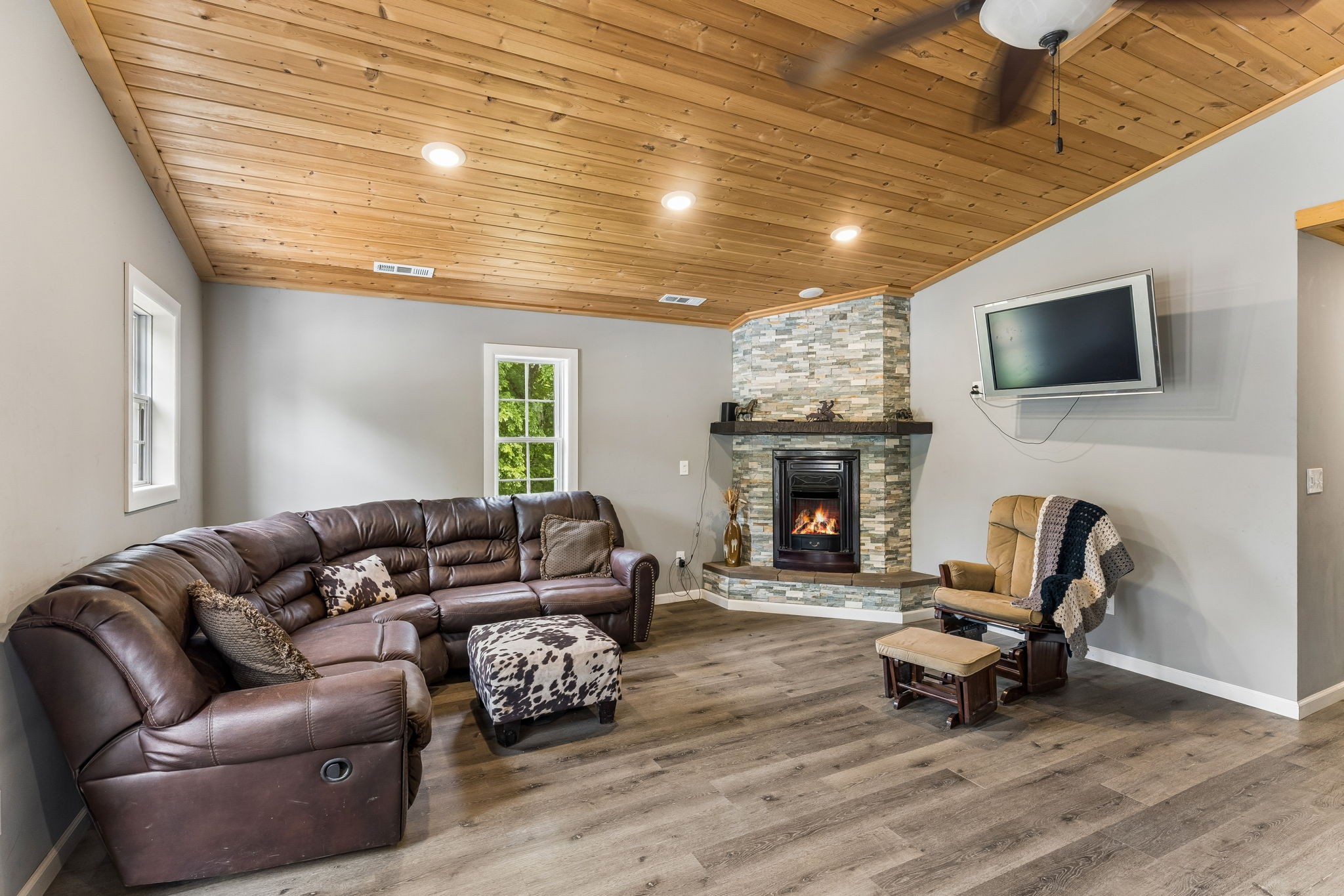 950 Old Agnew Road Pulaski, TN 38478 - Photo 7 of 69