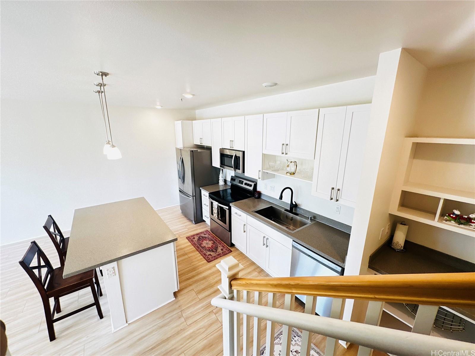 91-3633 Kauluakoko Street, Unit 303 Ewa Beach, HI 96706 - Photo 4 of 25