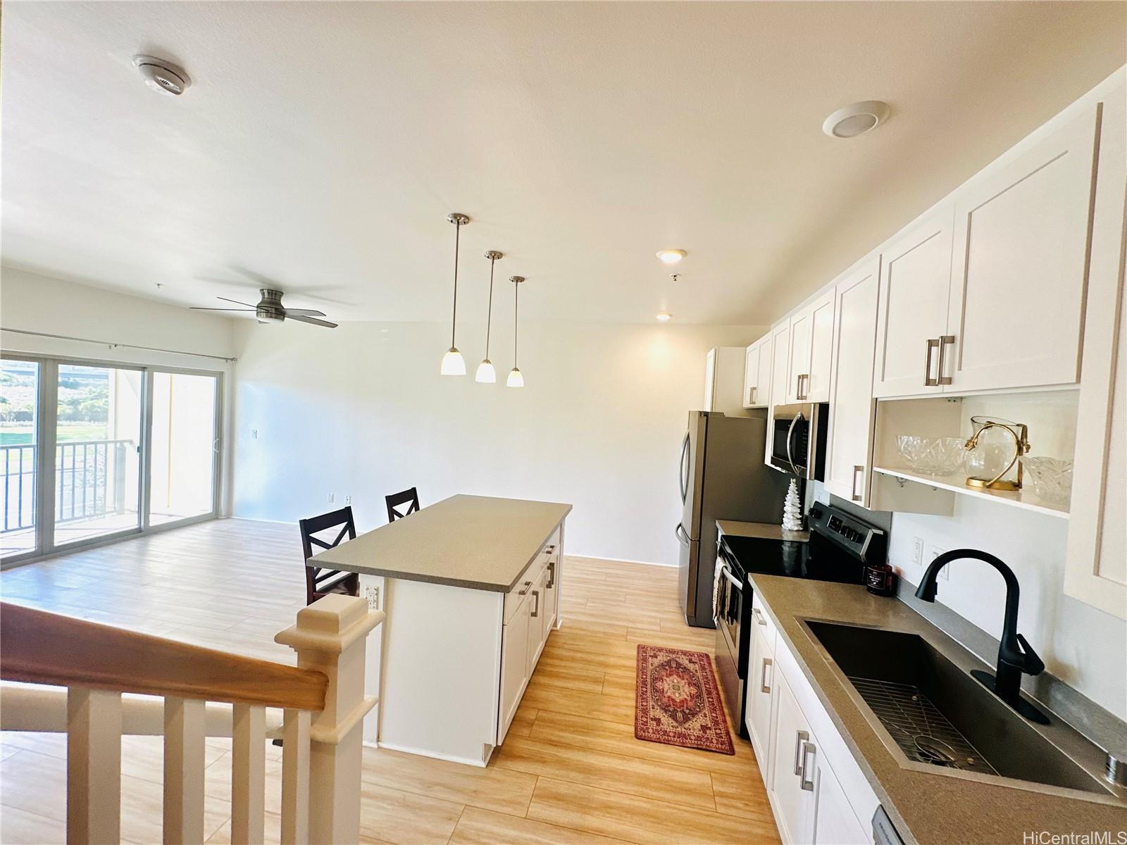 91-3633 Kauluakoko Street, Unit 303 Ewa Beach, HI 96706 - Photo 8 of 25