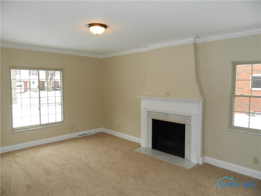 2933 Goddard Road Toledo, OH 43606 - Photo 4 of 16 Photo 4