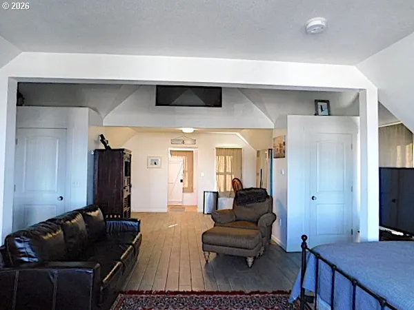 $637,500 | 465 West Marine Drive, Astoria, OR 97103