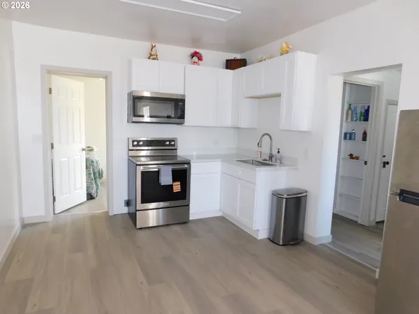 $637,500 | 465 West Marine Drive, Astoria, OR 97103