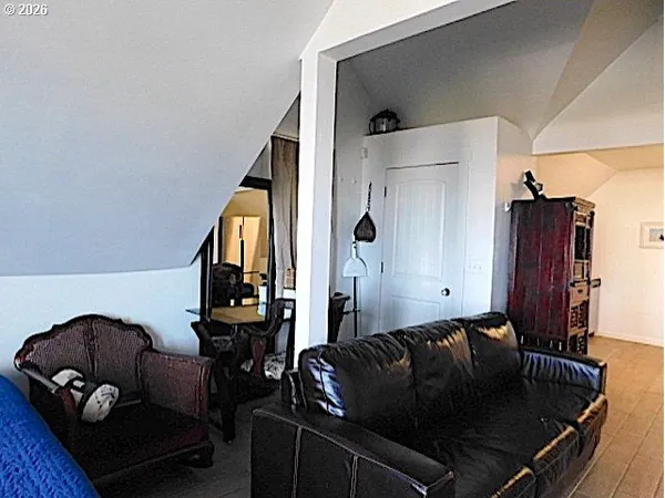 $637,500 | 465 West Marine Drive, Astoria, OR 97103