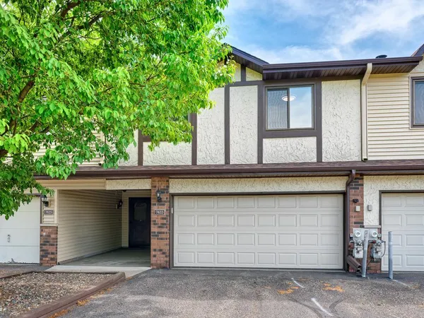 $235,000 | 7633 Maplebrook Parkway North, Brooklyn Park, MN 55445