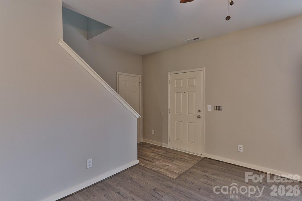 8946 Chalkstone Road Charlotte, NC 28216 - Photo 16 of 37