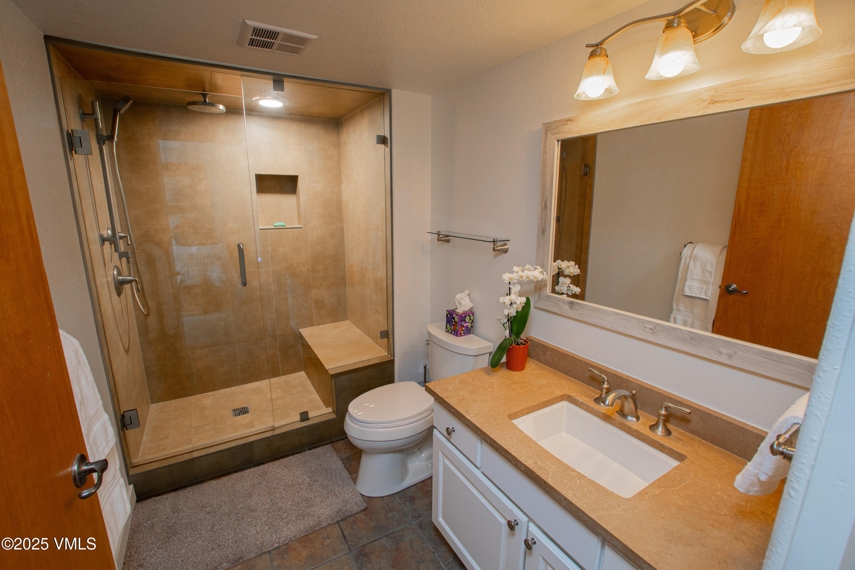 40 River Pines Court, Unit B307 Edwards, CO 81632 - Photo 13 of 21 Primary Bathroom