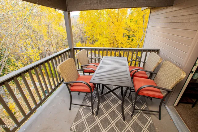 $1,100,000 | 40 River Pines Court, Unit B307, Edwards, CO 81632