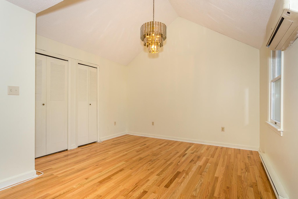 52 Victoria Heights Road, Unit 52 Boston, MA 02136 - Photo 4 of 17 Gallery Image 4