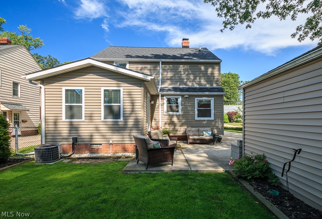1100 Churchill Road Lyndhurst, OH 44124 - Photo 27 of 31