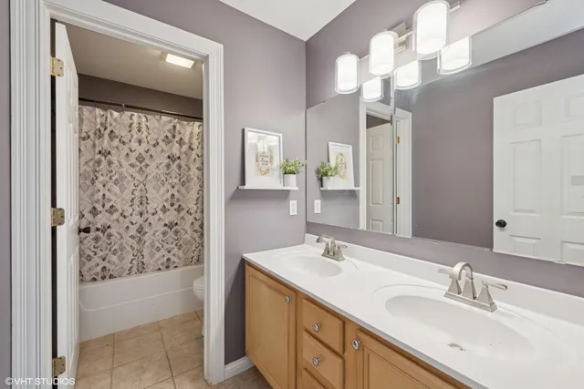 $515,000 | 2707 Sweetgum Court, Valparaiso, IN 46383