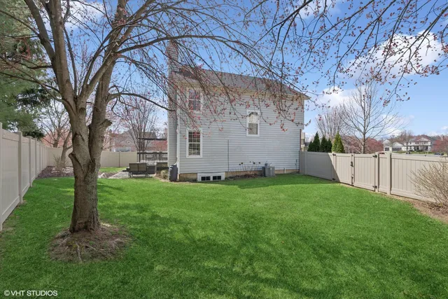 $515,000 | 2707 Sweetgum Court, Valparaiso, IN 46383