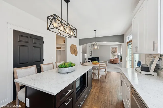 $515,000 | 2707 Sweetgum Court, Valparaiso, IN 46383