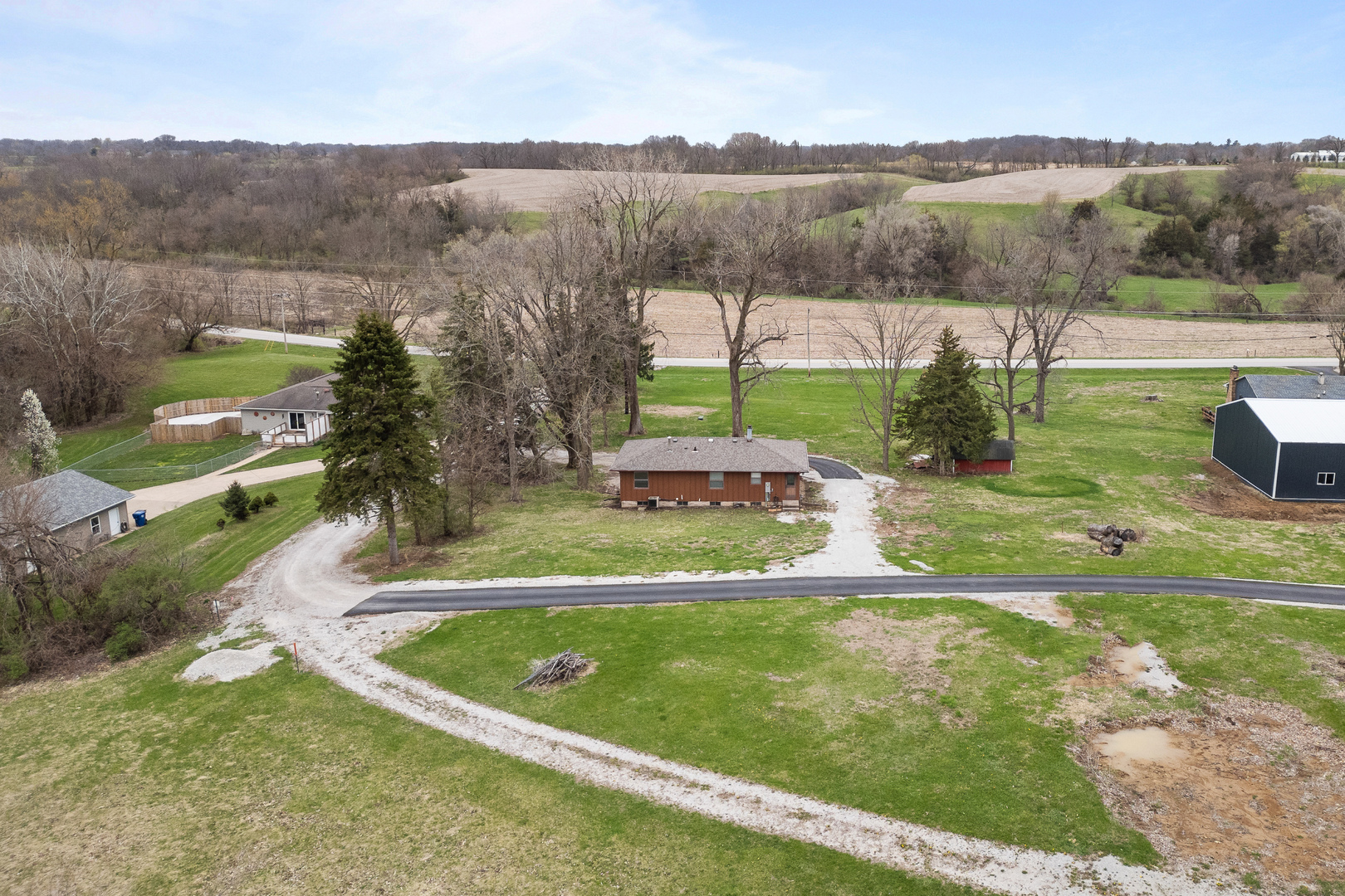 6206 Telegraph Road Davenport, IA 52804 - Photo 11 of 38