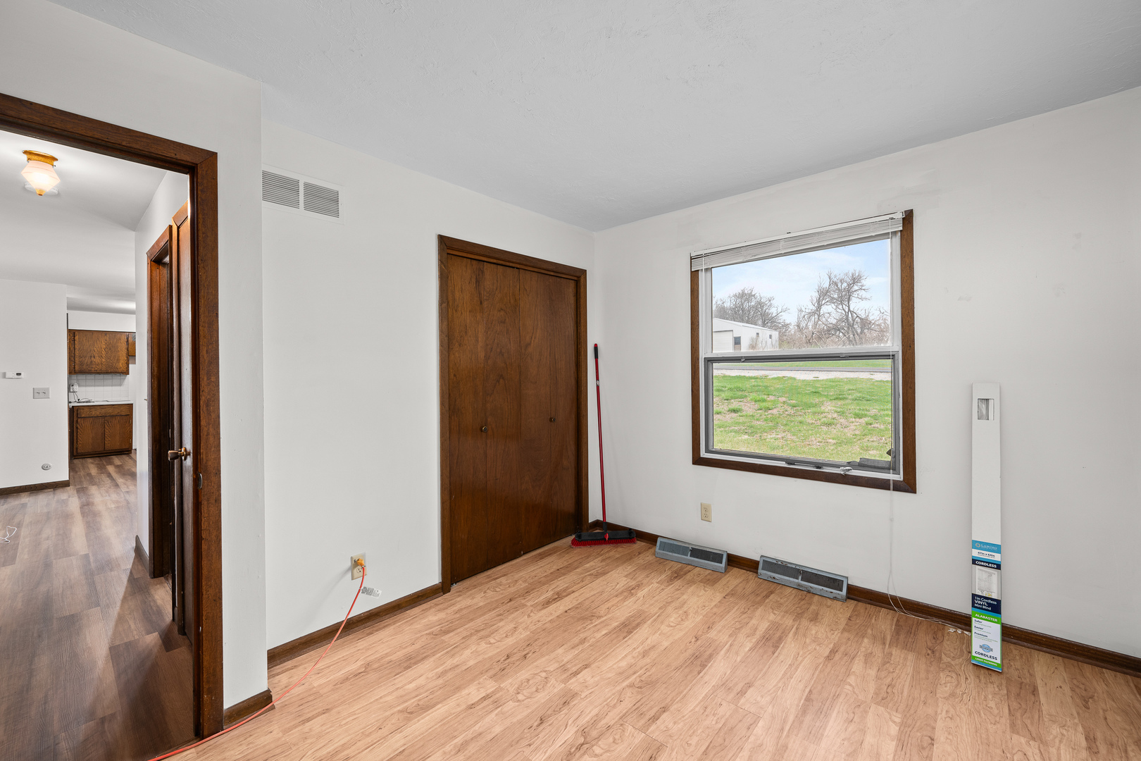 6206 Telegraph Road Davenport, IA 52804 - Photo 25 of 38