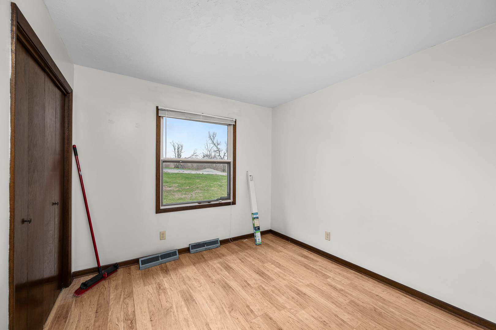 6206 Telegraph Road Davenport, IA 52804 - Photo 26 of 38