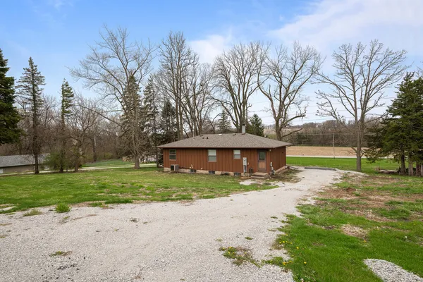 $400,000 | 6206 Telegraph Road, Davenport, IA 52804