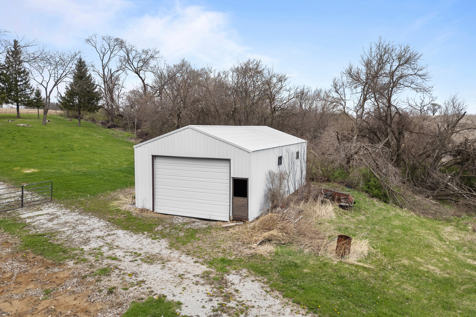 6206 Telegraph Road Davenport, IA 52804 - Photo 8 of 38