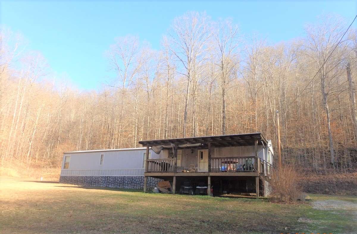 586 Deephole Branch Road Genoa, WV 25517 - Photo 1 of 19 Gallery Image 1