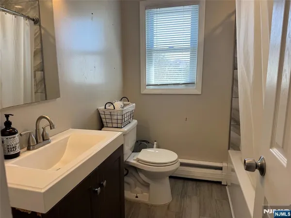 $2,500 | 54 Brighton Avenue, Unit 2, Belleville, NJ 07109