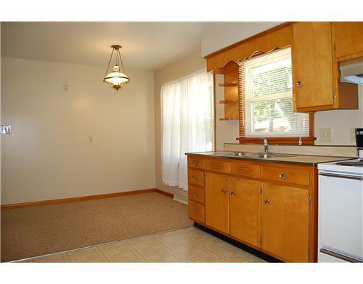 774 Gloucester Road Troy, OH 45373 - Photo 7 of 15 Gallery Image 7