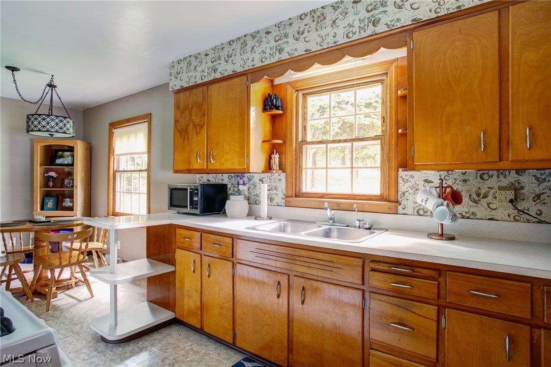 6596 Christman Road Clinton, OH 44216 - Photo 4 of 13 Gallery Image 4