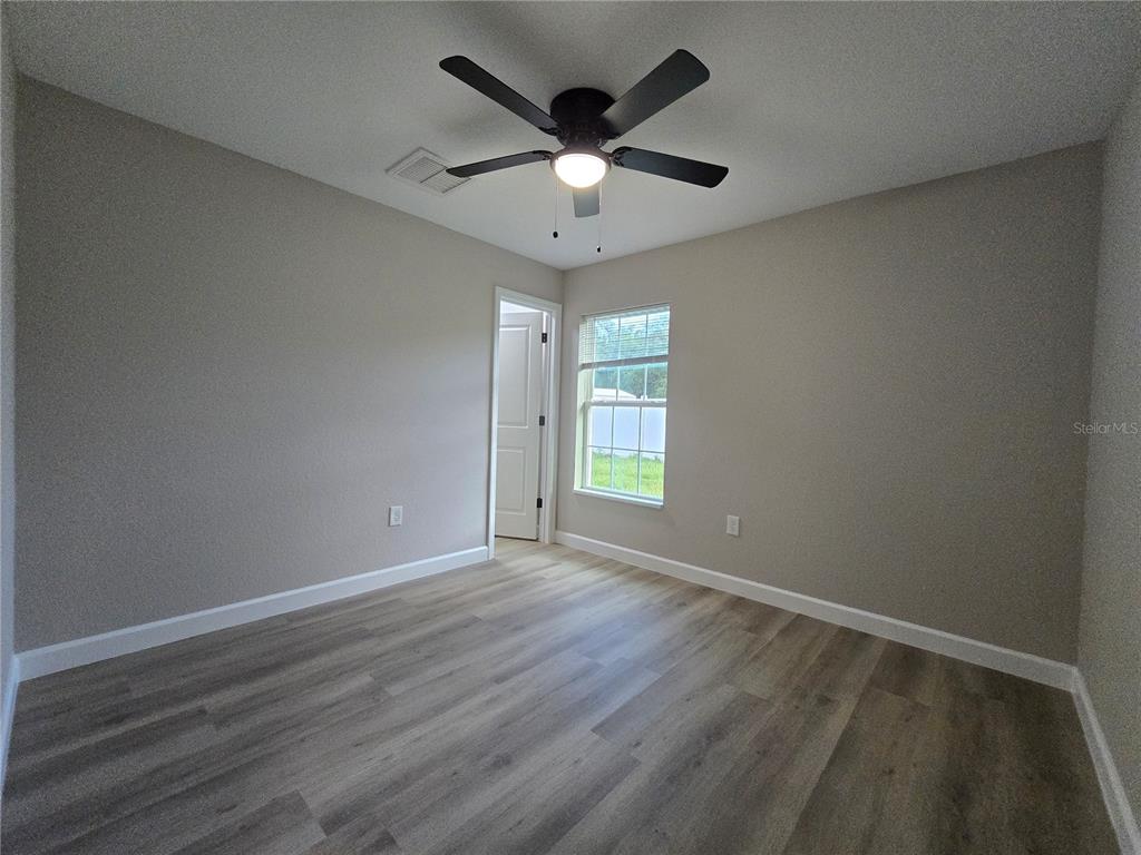 203 Emerald Road Ocala, FL 34472 - Photo 33 of 43