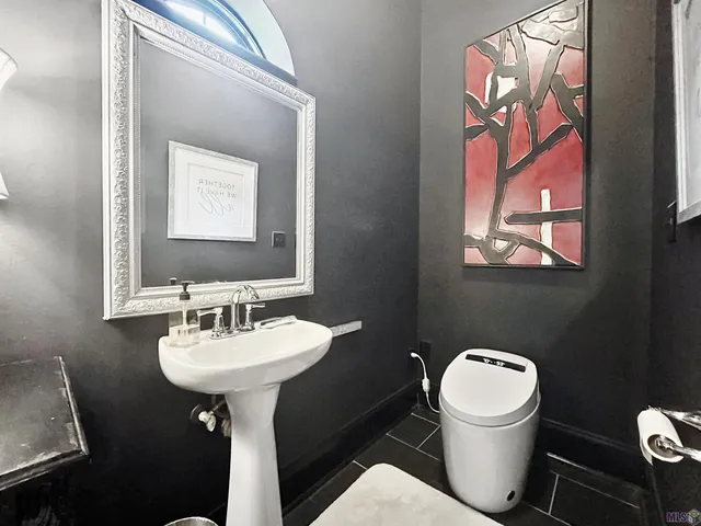 $1,199,900 | 8291 King Drive, Denham Springs, LA 70726