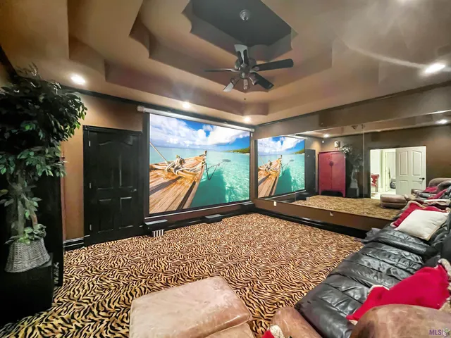 $1,199,900 | 8291 King Drive, Denham Springs, LA 70726