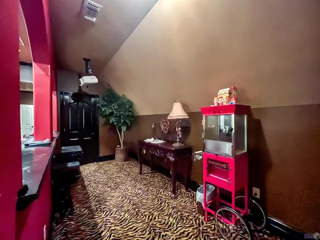 $1,199,900 | 8291 King Drive, Denham Springs, LA 70726