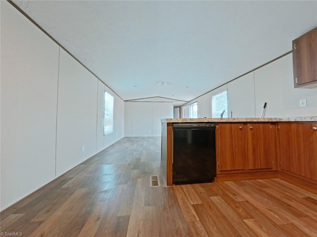 967 Gray Road, Unit 14 Lexington, NC 27292 - Photo 6 of 11