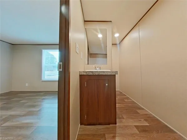 $1,200 | 967 Gray Road, Unit 14, Lexington, NC 27292