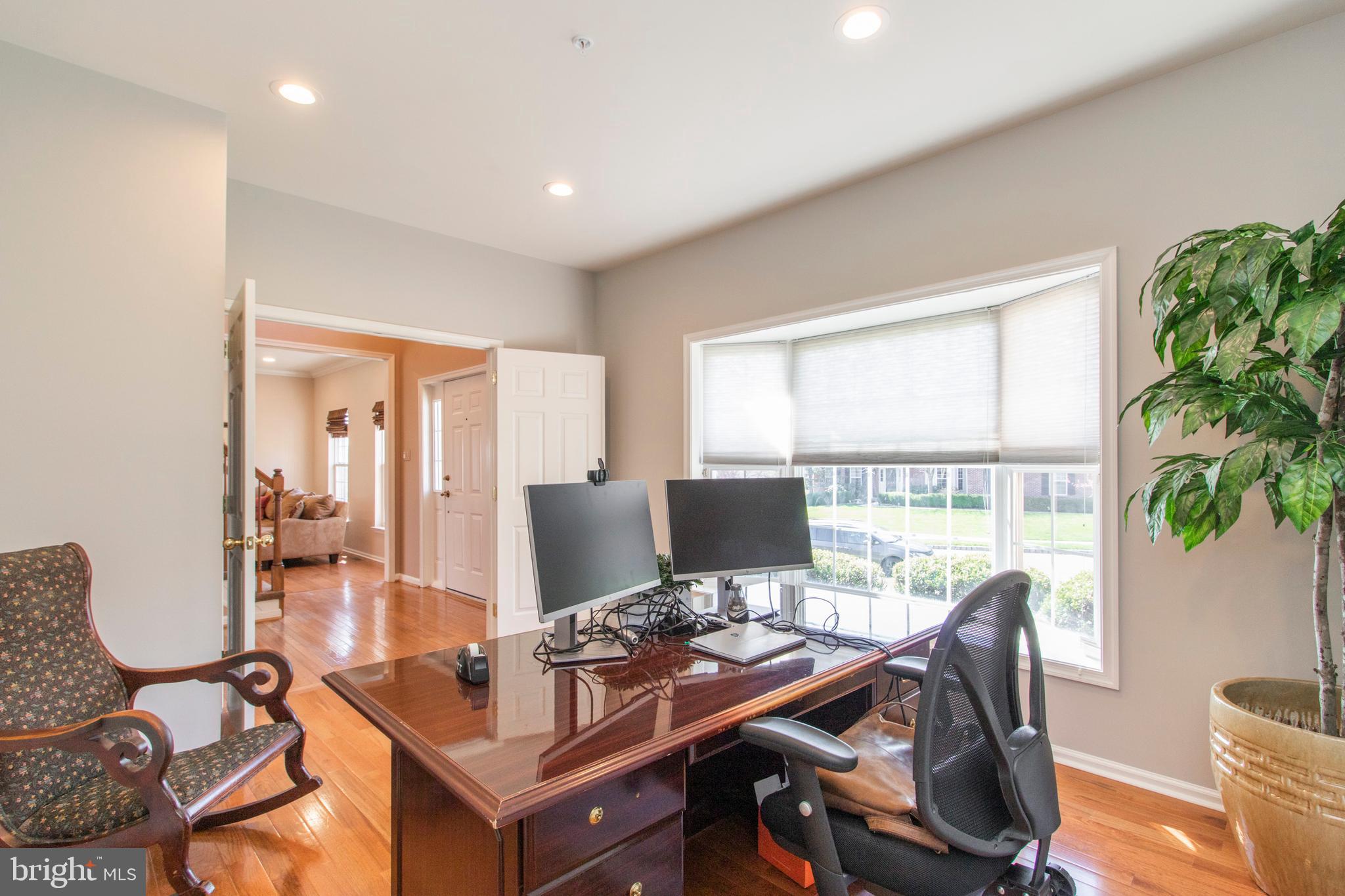 144 Statesman Road Chalfont, PA 18914 - Photo 24 of 70 Double door entry