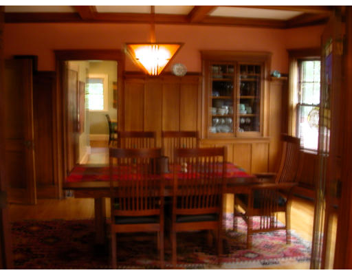 19 Upland Road Arlington, MA 02474 - Photo 3 of 10