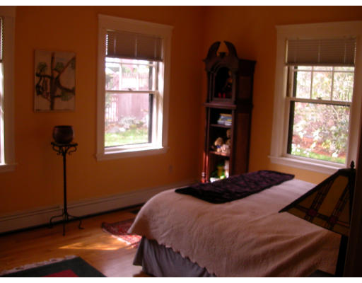 19 Upland Road Arlington, MA 02474 - Photo 6 of 10