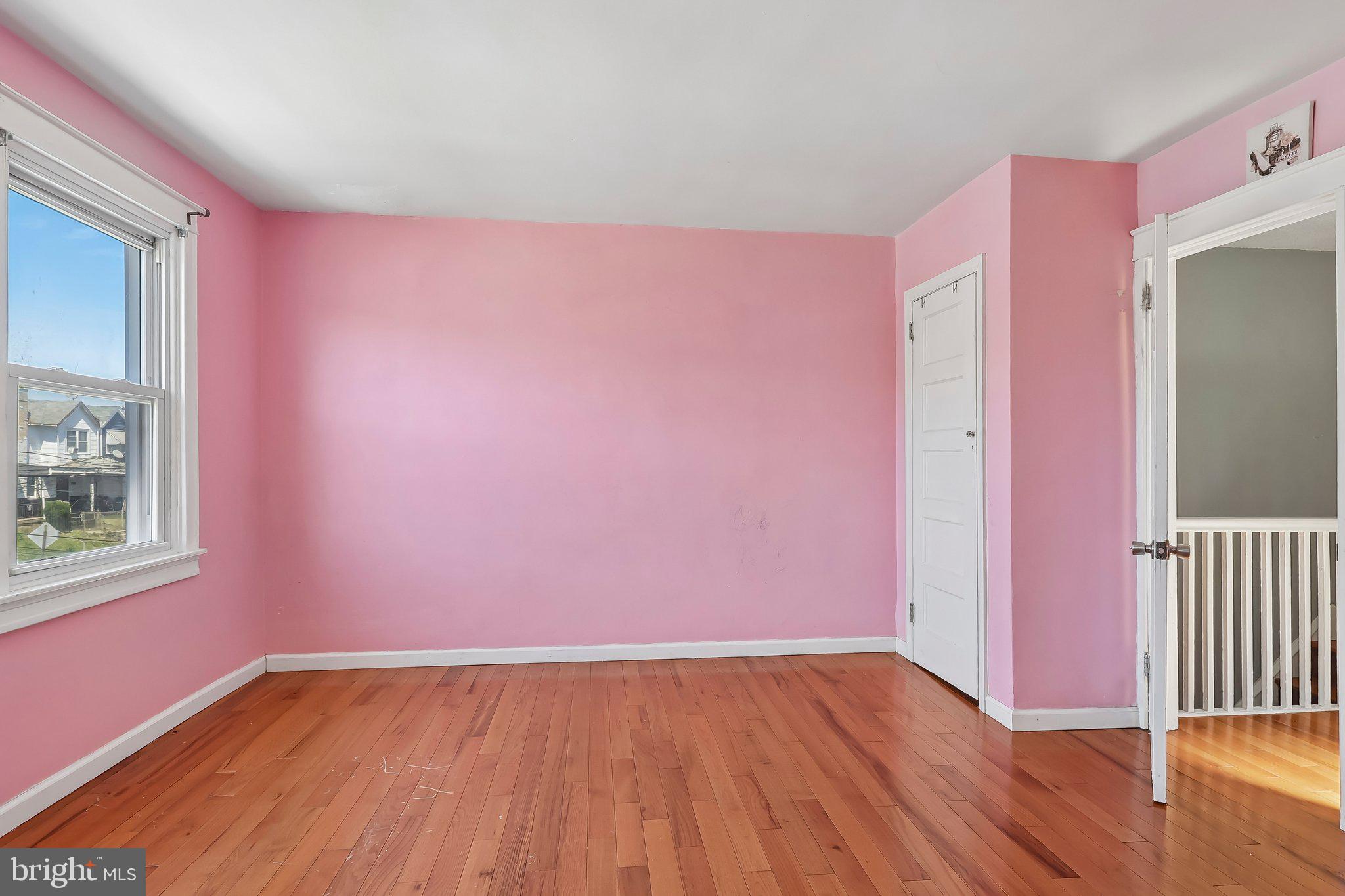 7046 Clover Lane Upper Darby, PA 19082 - Photo 15 of 27
