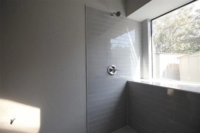 $2,200 | 2318 Springfield Lane, Rowlett, TX 75088