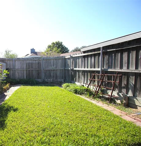 $2,200 | 2318 Springfield Lane, Rowlett, TX 75088