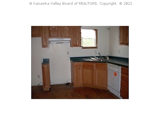1147 Sandhill Road Point Pleasant, WV 25550 - Photo 3 of 6 Kitchen.