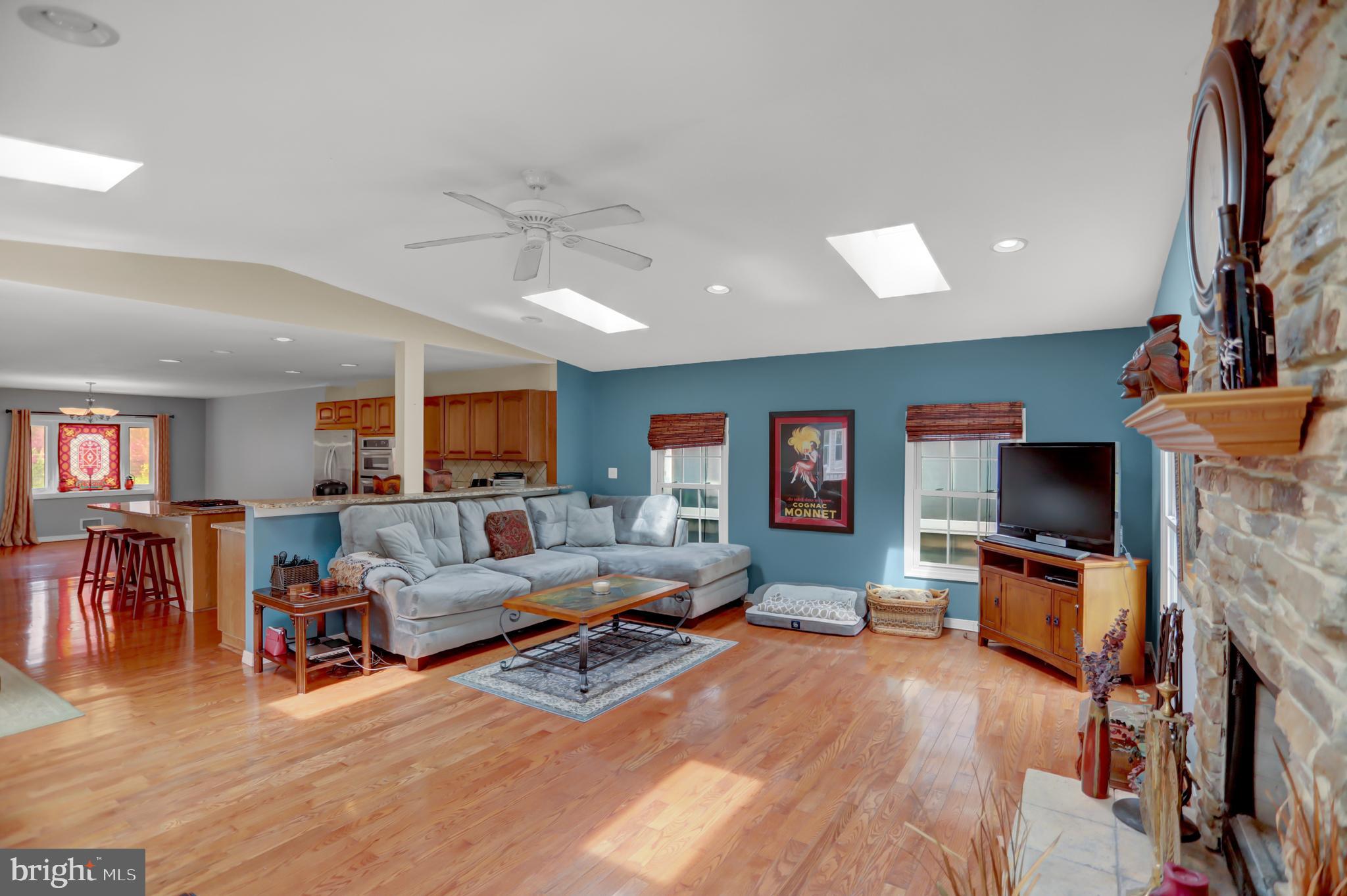 2119 Forest Ridge Road Lutherville-Timonium, MD 21093 - Photo 8 of 46 Gallery Image 8