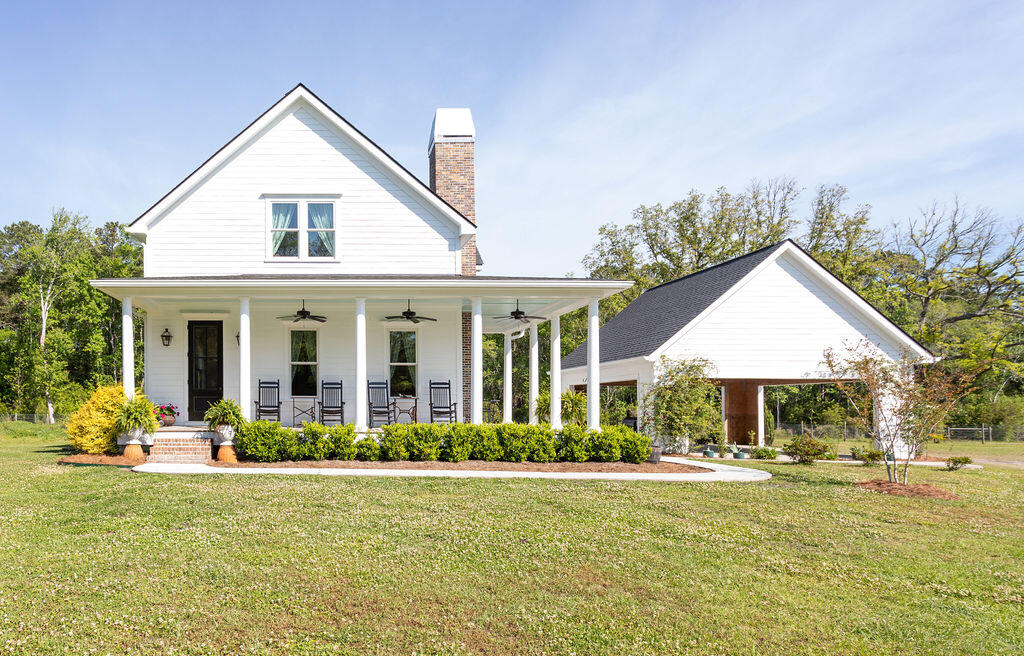 6022 Old Jacksonboro Road Ravenel, SC 29470 - Photo 5 of 60 6022OldJacksonboroRd-24
