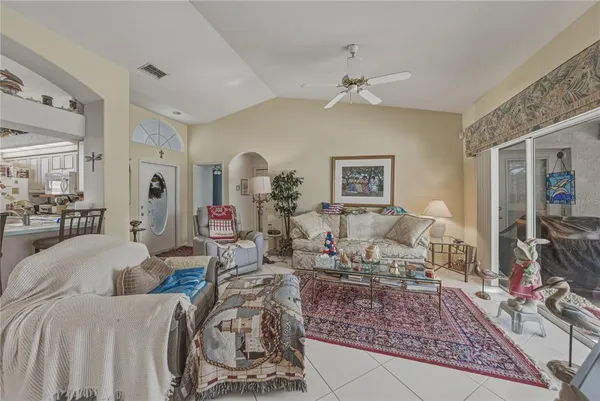 $294,900 | 4336 Winding Oaks Circle, Mulberry, FL 33860