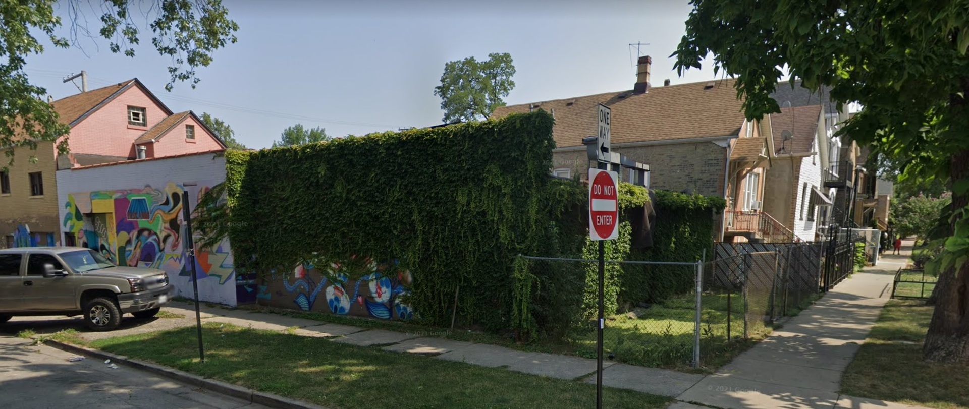 2301 South Whipple St  