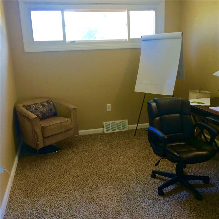 7 Herbst Road Coraopolis, PA 15108 - Photo 24 of 24 3rd bed room (Larger than it looks)