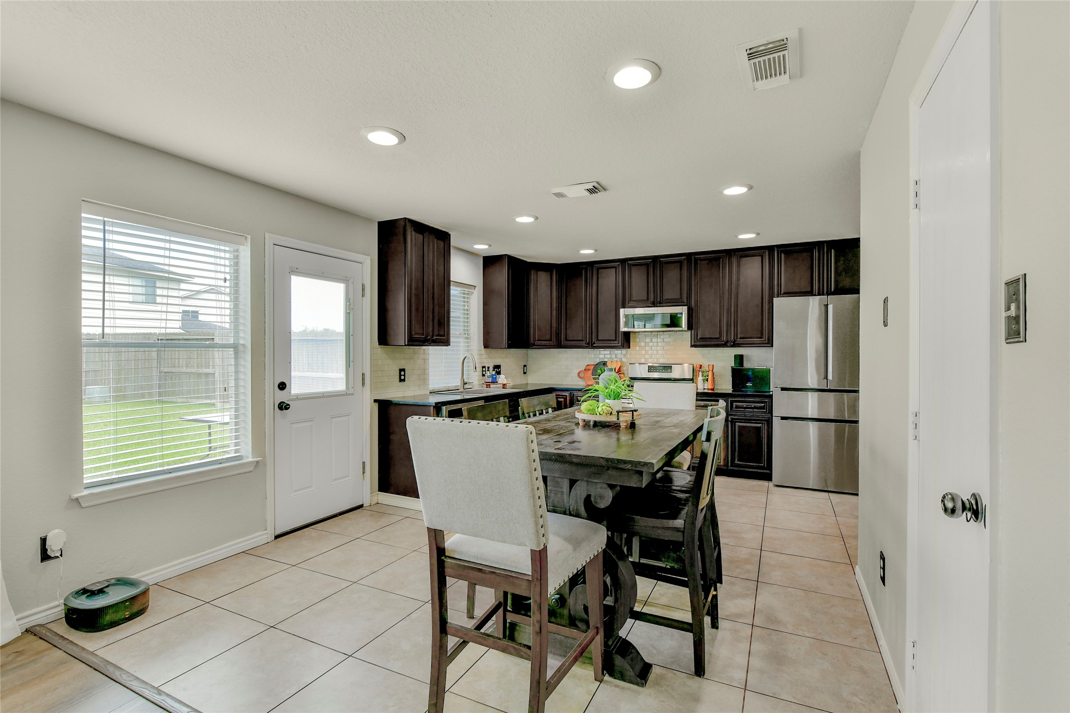9310 Windy Spring Lane Houston, TX 77089 - Photo 13 of 27