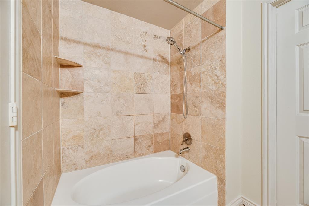 3102 Kings Road, Unit 2204 Dallas, TX 75219 - Photo 13 of 14