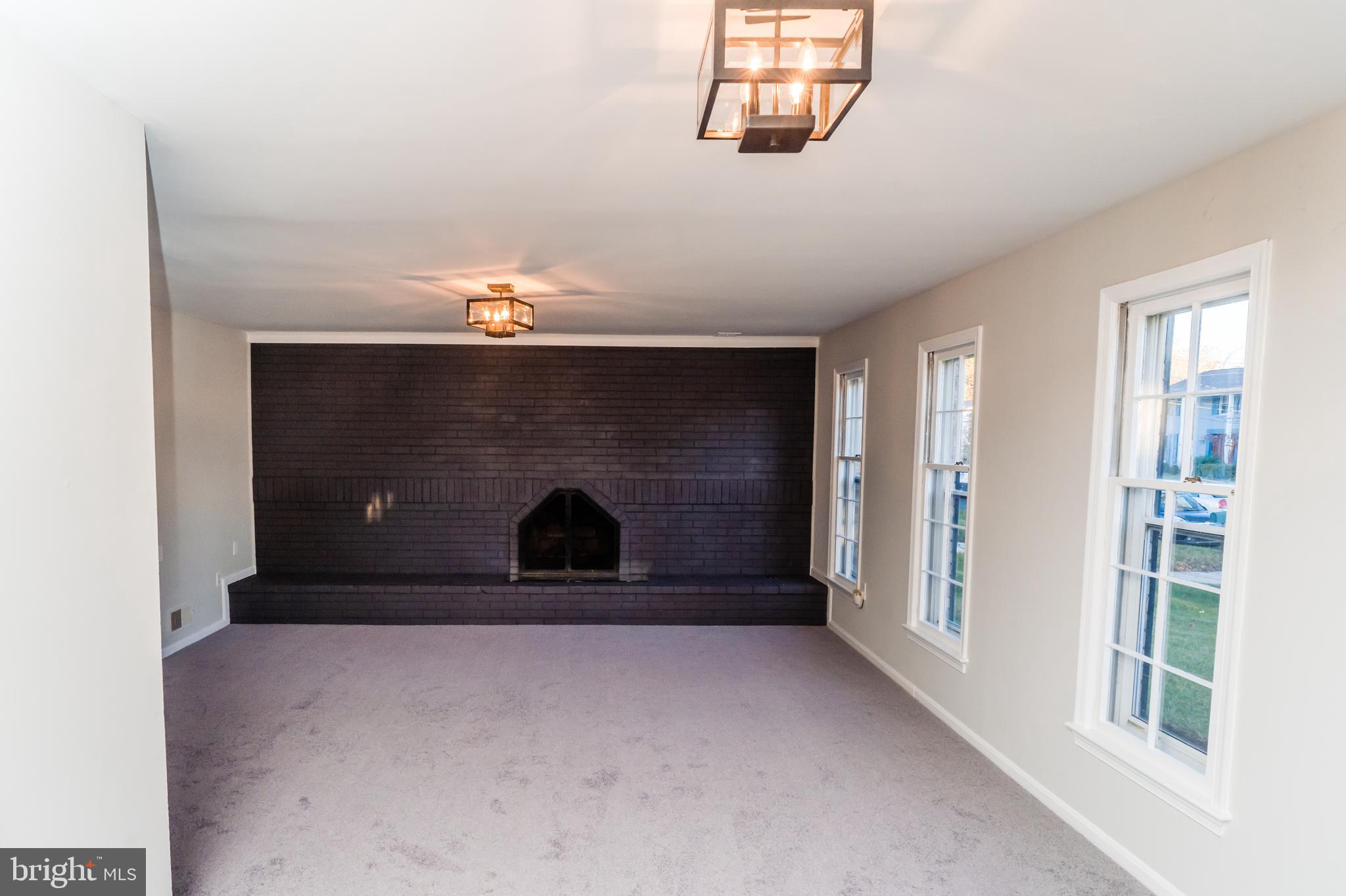1110 Gresham Road Silver Spring, MD 20904 - Photo 13 of 75 Cozy Family Rm w/fireplace