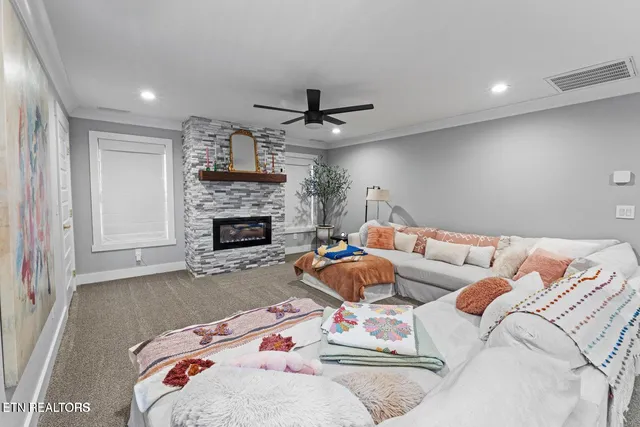 $950,000 | 2014 Legacy Lane, Maryville, TN 37803