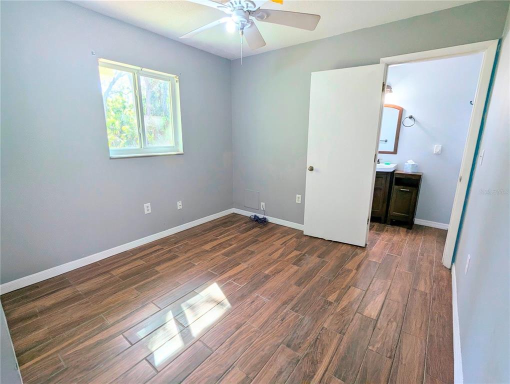 1710 Robbins Road Nokomis, FL 34275 - Photo 23 of 39