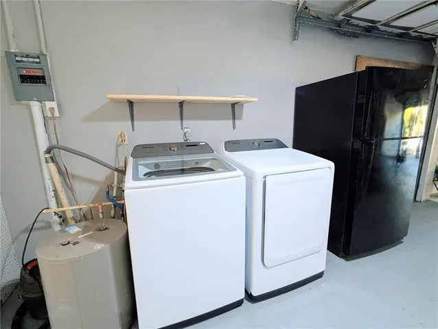 $425,000 | 1710 Robbins Road, Nokomis, FL 34275