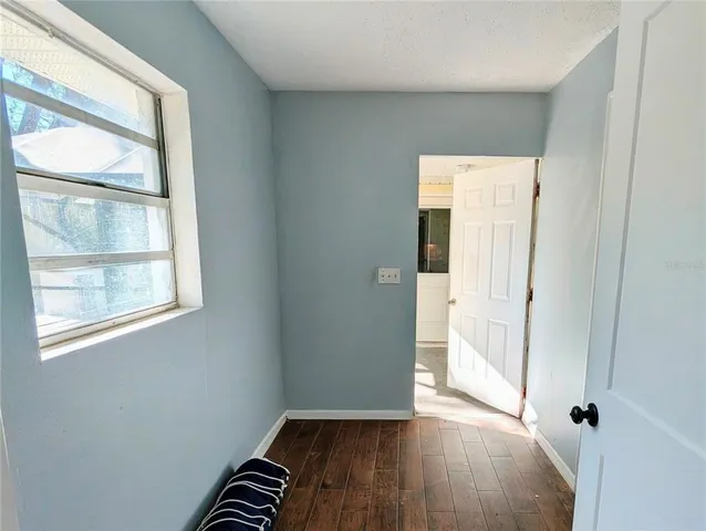 $425,000 | 1710 Robbins Road, Nokomis, FL 34275